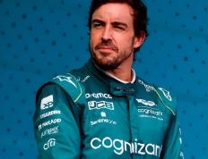 开云下载-雷诺车队轻取哈斯车队，阿隆索带队取胜