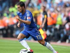 开云体育下载-古典巨兽与现代巫师，当英超争冠烽火遇上了塞维利亚的欧联魔法