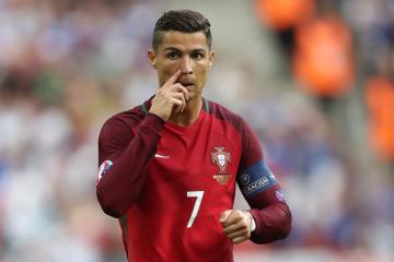 开云官网-绝境之光，意甲焦点战之夜的拉什福德时刻