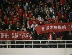 开云体育平台APP-包含武汉卓尔备战深圳深足，球队努力保持连胜的词条