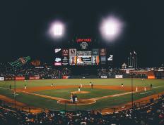 开云APP-当乒乓王者降临绿茵场，王皓的黄金弧线点亮葡萄牙之夜