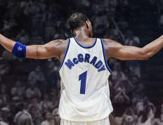 开云官网-双布克会师，德州之光如何在齐鲁大地带队鏖战取胜