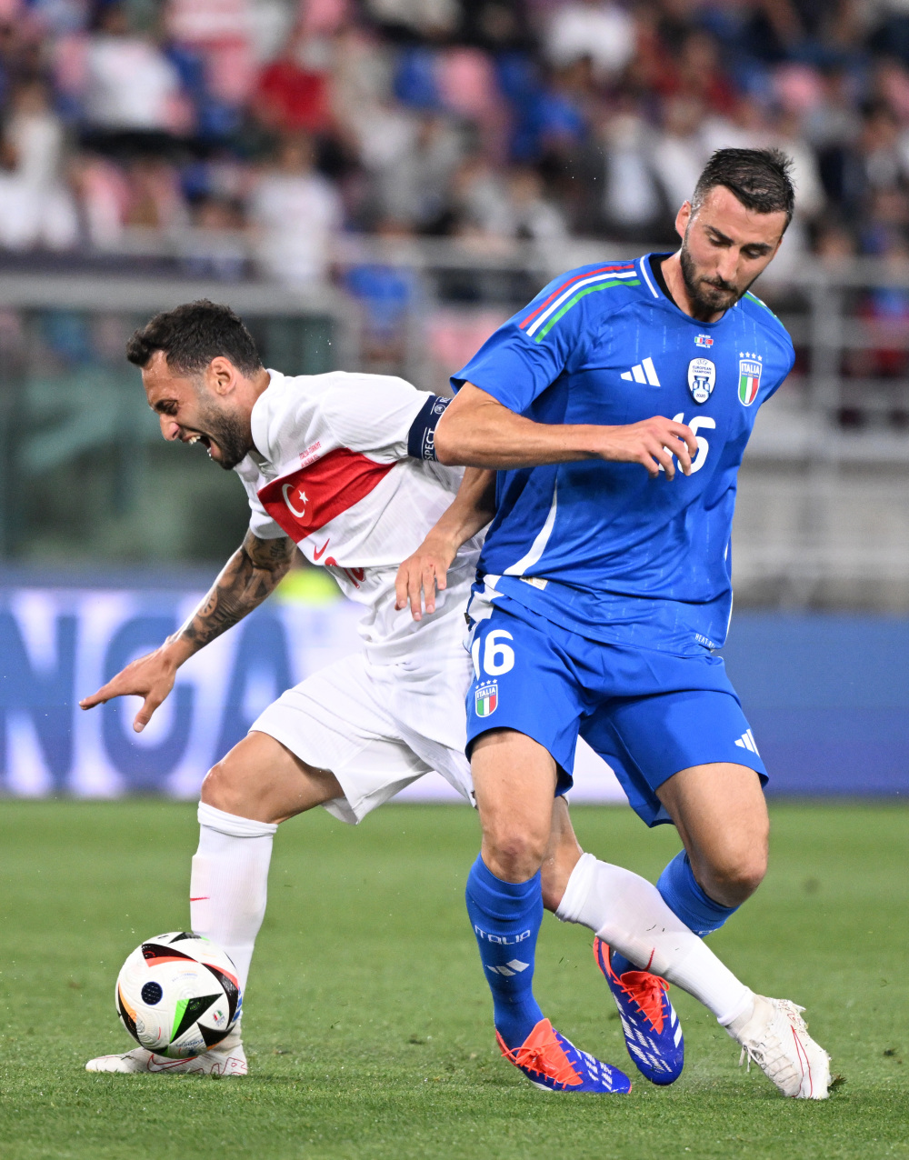 开云体育下载-包含女子足球热身赛：意大利击败荷兰豪取胜利的词条