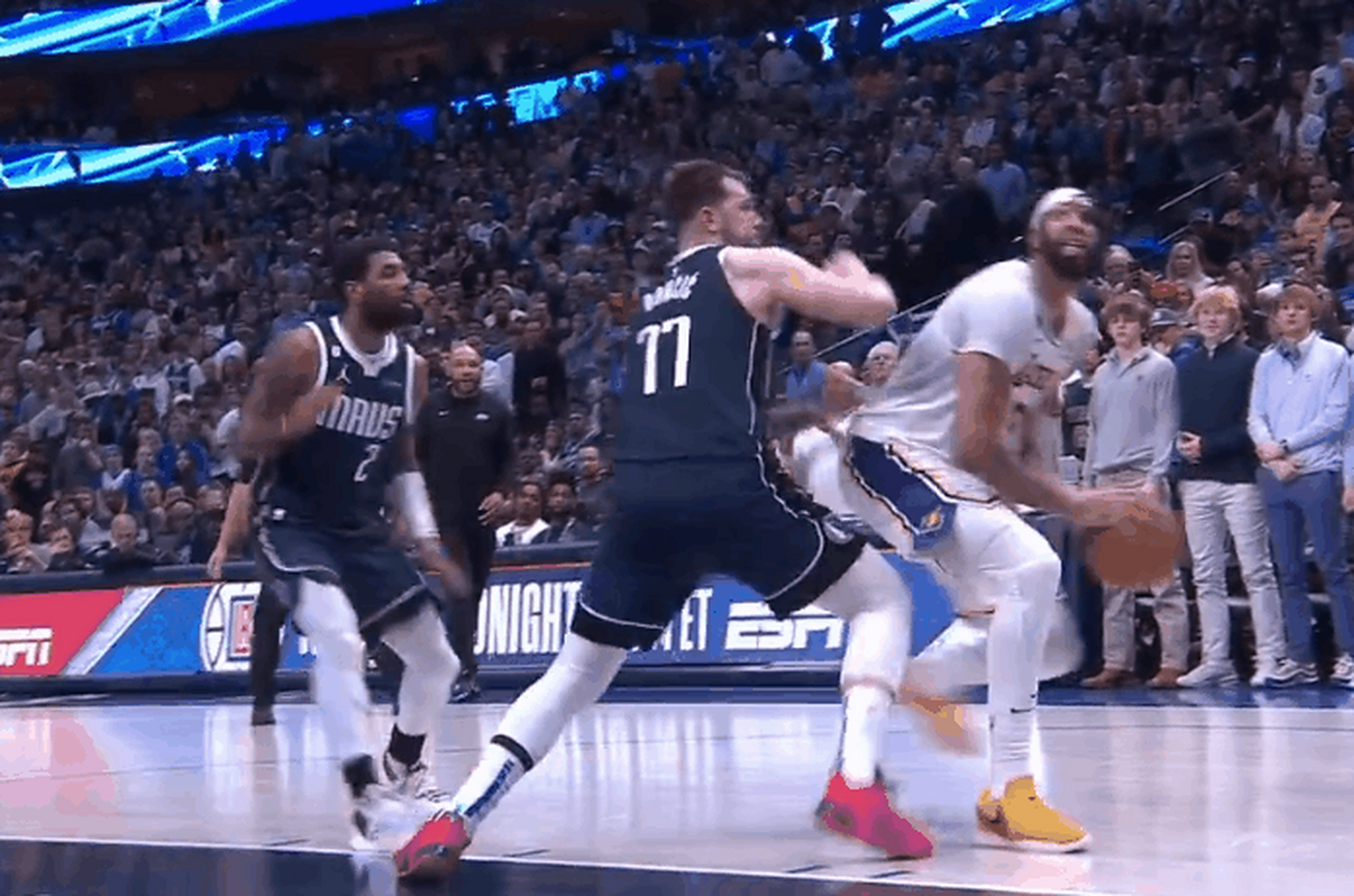 开云官网-独行侠逆转晋级，下轮对阵湖人