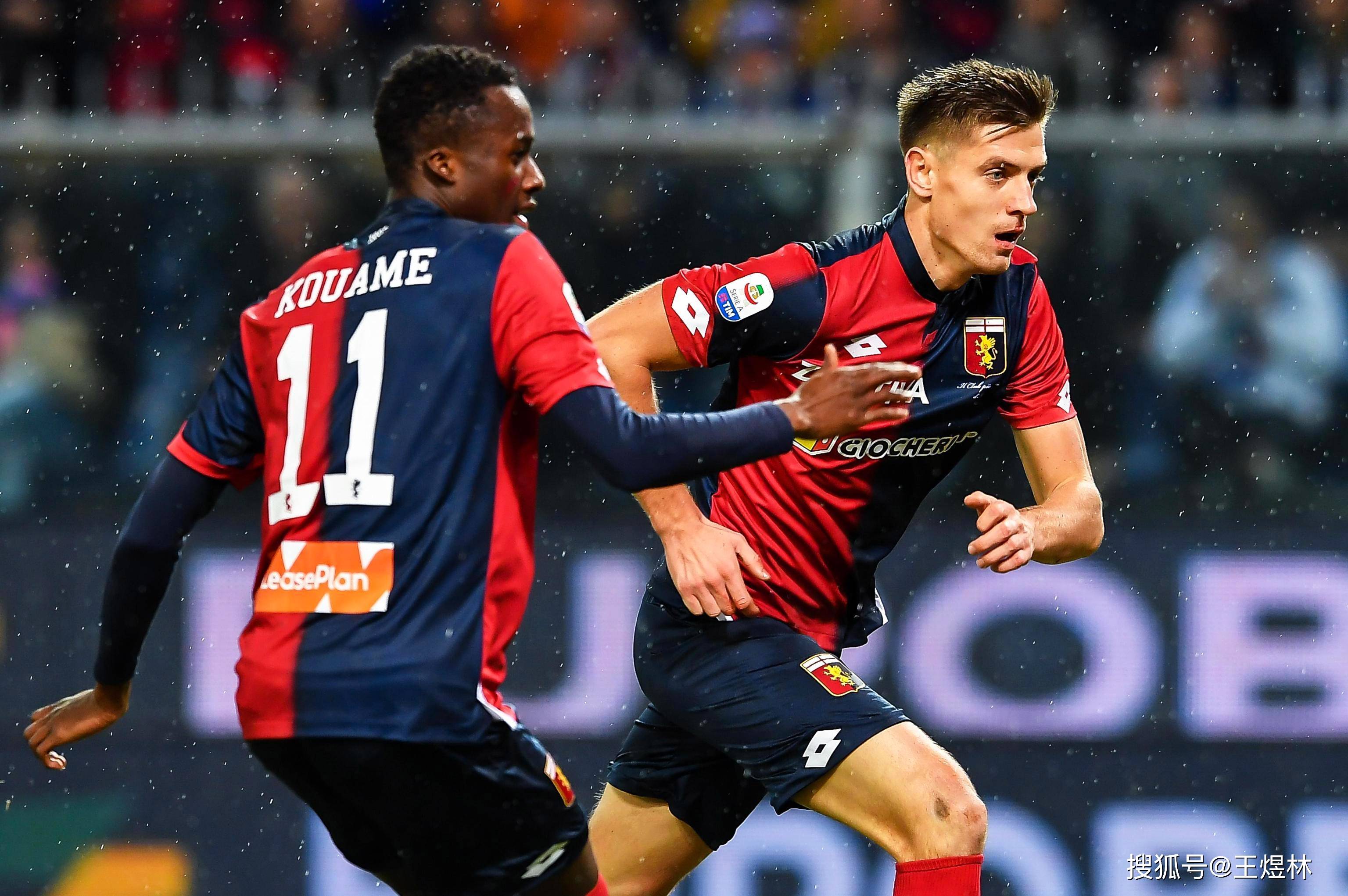 开云体育中国-热那亚客场遭遇大败，保级艰难